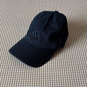 ADIDAS women’s climalite hat washed black. One size fits most